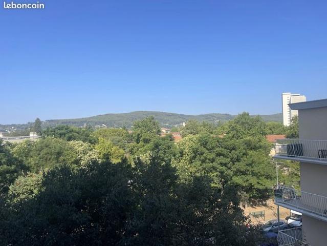 Appartement 4 pièces 70 m²