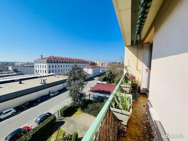 Appartement 4 pièces 70 m²