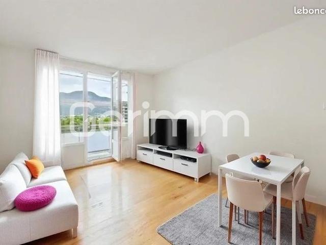 Appartement 4 pièces 70 m²