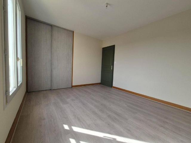 Appartement 4 pièces 71680 Crêches sur Saône