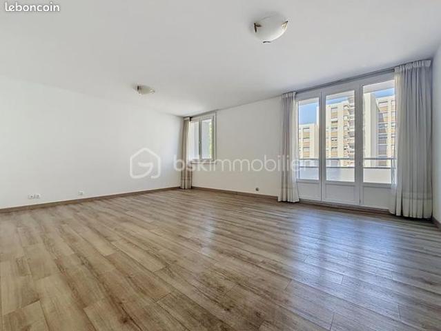 Appartement 4 pièces 71 m²