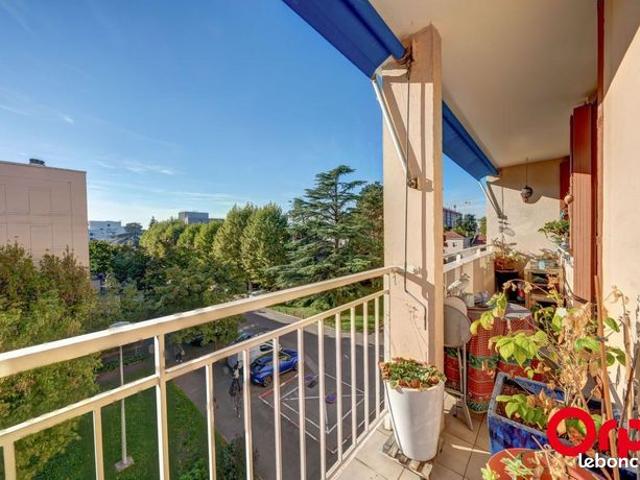 Appartement 4 pièces 71 m²