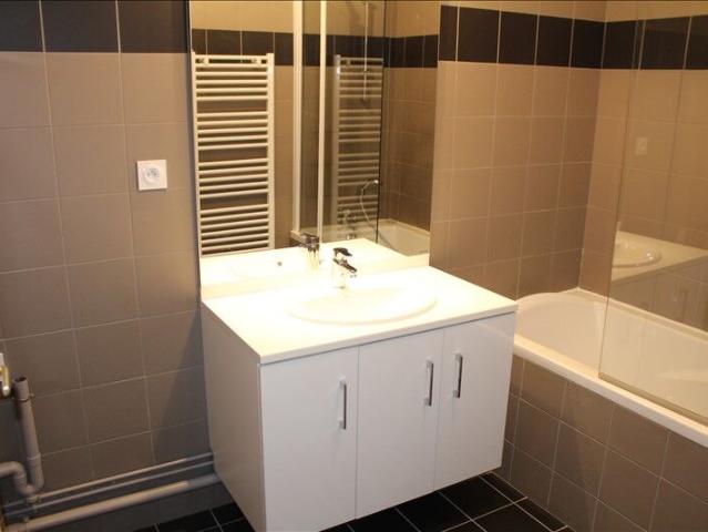 Appartement 4 pièces, 72 m² à louer à Auxerre 89000