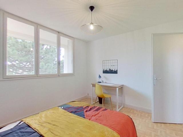 Appartement 4 pièces, 72 m² à louer à Bron 69500