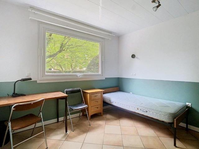 Appartement 4 pièces, 72 m² à louer à Lille 59000