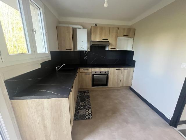 Appartement 4 pièces, 72 m² à louer à Rodez 12000