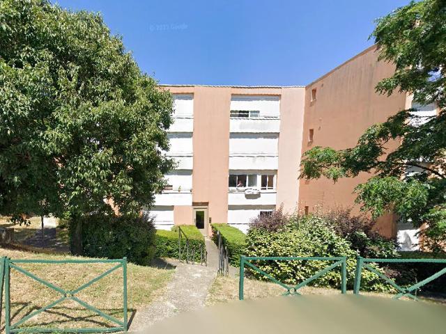 Appartement 4 pièces, 77 m² à louer à Valréas 84600