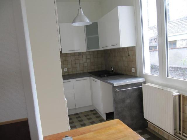 Appartement 4 pièces, 77 m² à louer à Arras 62000