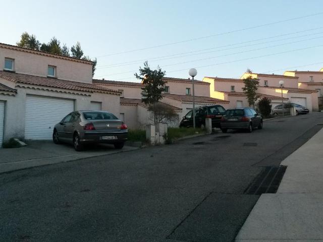 Appartement 4 pièces, 77 m² à louer à Saint Nazaire 30200