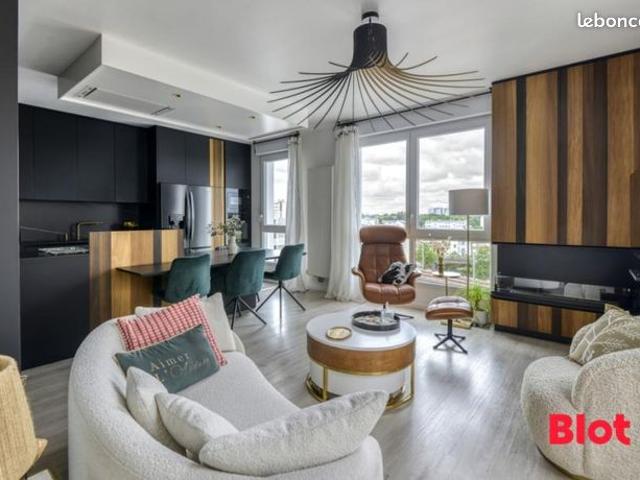 Appartement 4 pièces 77 m²