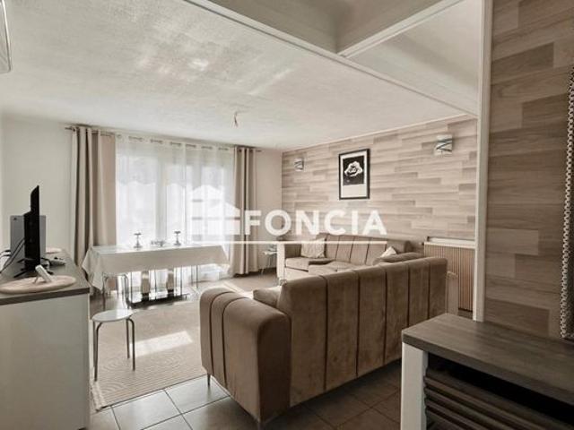 Appartement 4 pièces 77 m²