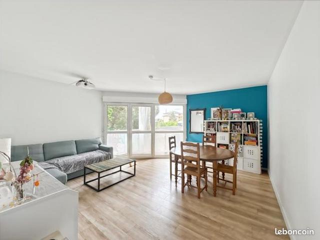 Appartement 4 pièces 77 m²