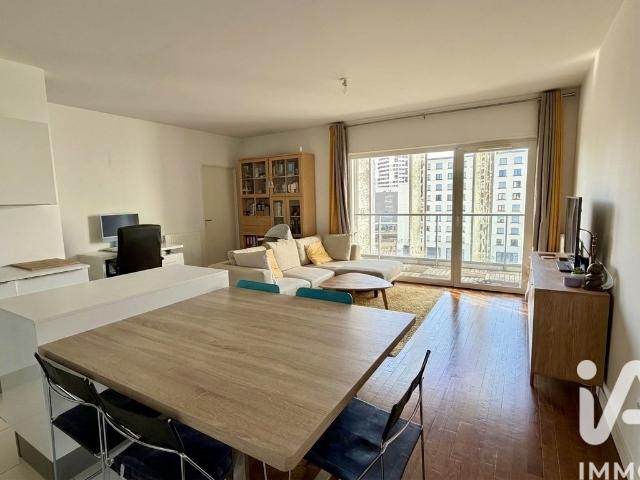 Appartement 4 pièces 77 m²