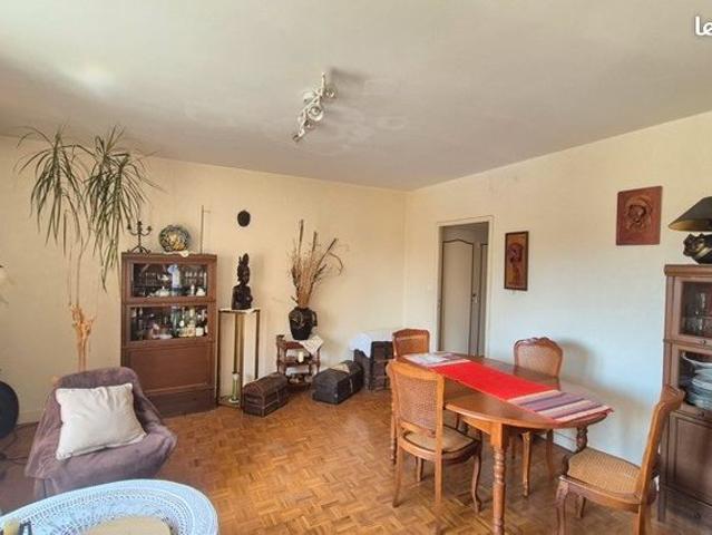 Appartement 4 pièces 77 m²