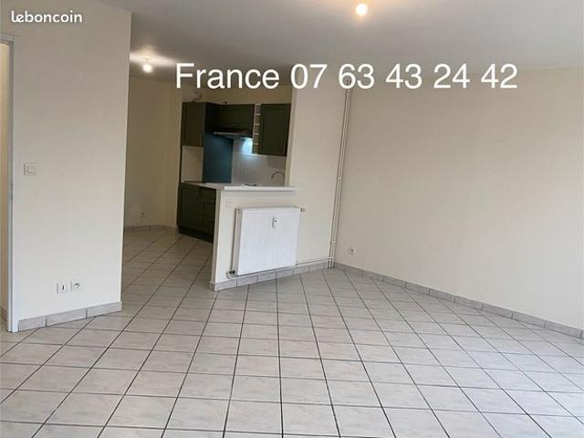 Appartement 4 pièces 77 m²