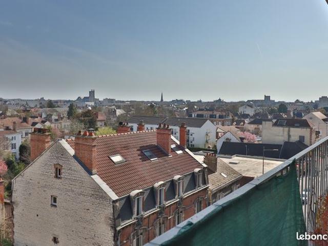 Appartement 4 pièces 77 m²