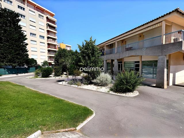 Appartement 4 pièces 77 m²