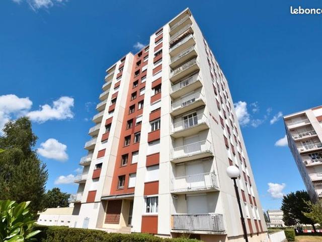 Appartement 4 pièces 77 m²