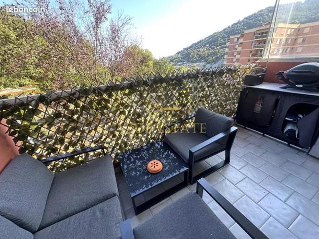 Appartement 4 pièces 77 m²