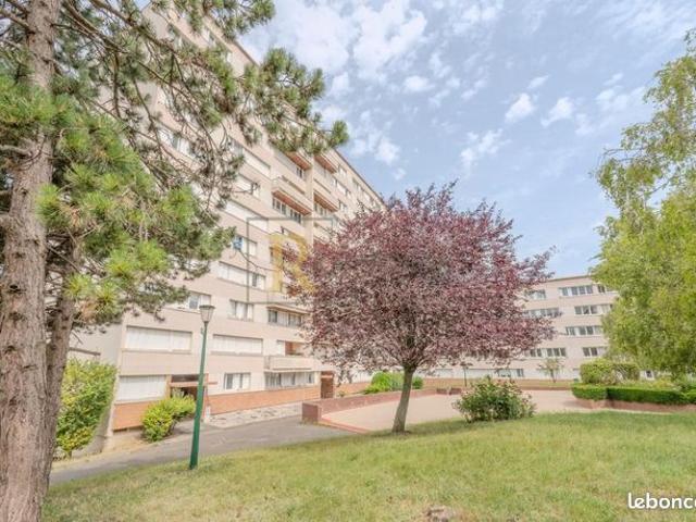 Appartement 4 pièces 77 m²