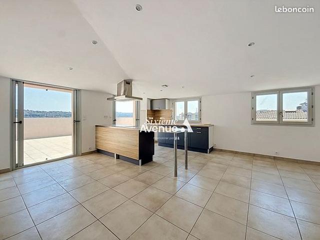 Appartement 4 pièces 77 m²