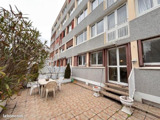 Appartement 4 pièces 77 m²