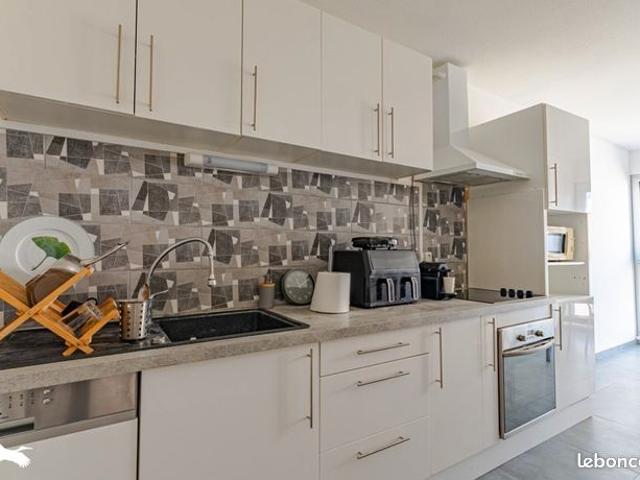 Appartement 4 pièces 77 m²
