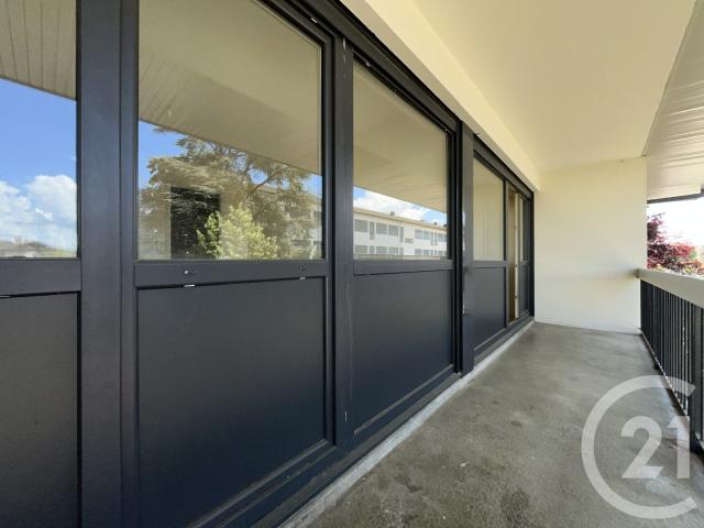 Appartement 4 pièces 77 m²