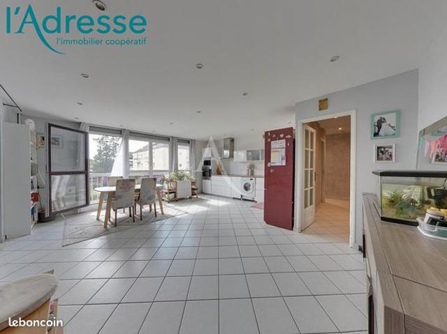 Appartement 4 pièces 77 m²