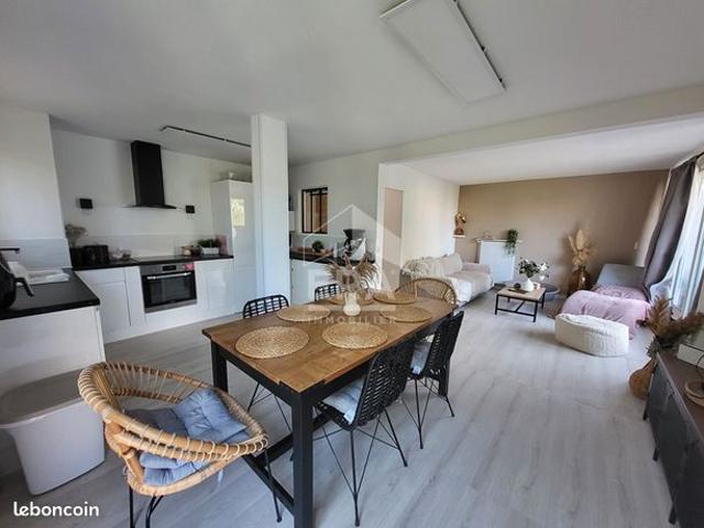 Appartement 4 pièces 77 m²