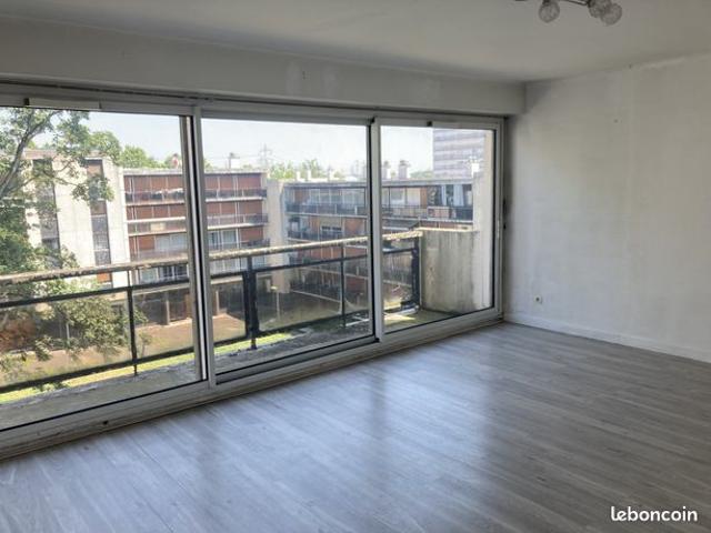Appartement 4 pièces 77 m²