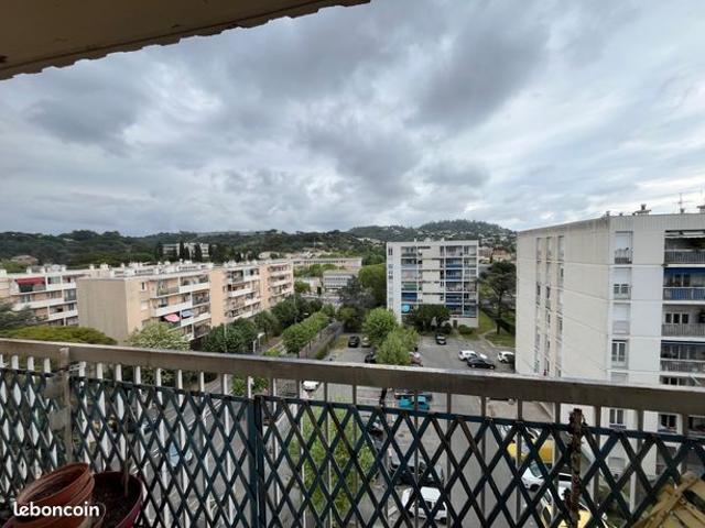 Appartement 4 pièces 77 m²