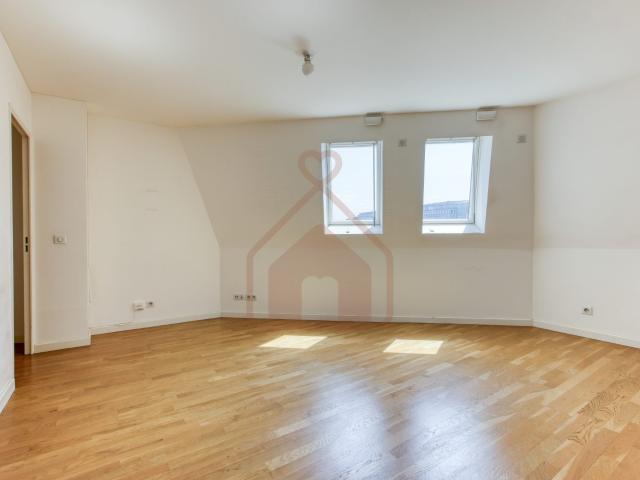 Appartement 4 pièces 77 m²