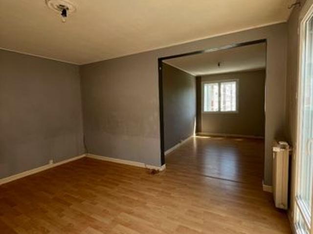 Appartement 4 pièces 77 m²