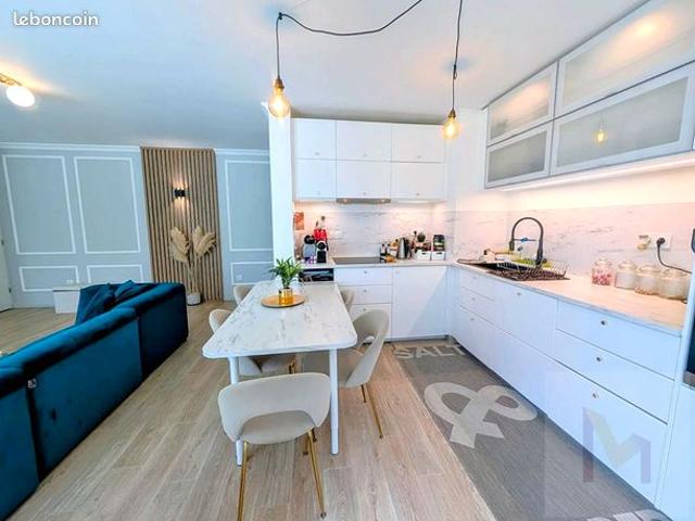 Appartement 4 pièces 77 m²