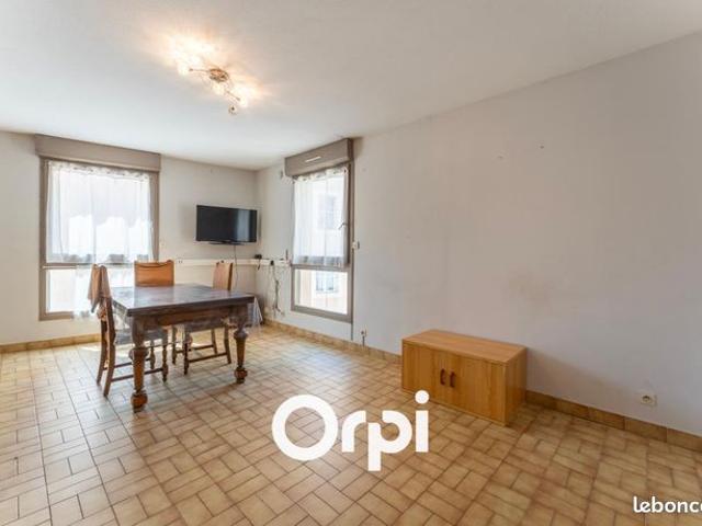 Appartement 4 pièces 77 m²