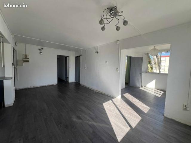 Appartement 4 pièces 77 m²
