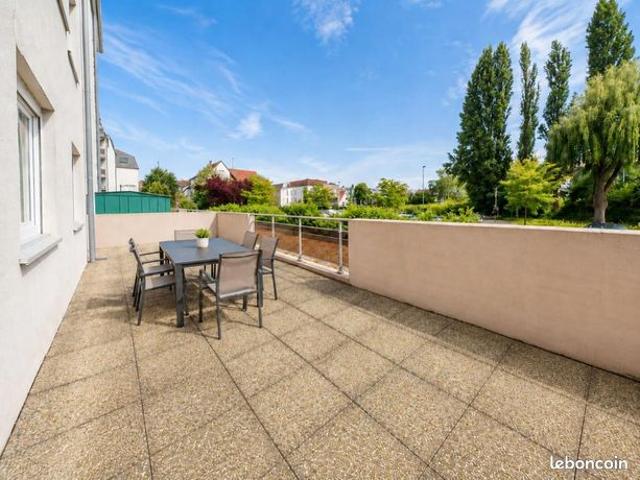 Appartement 4 pièces 77 m²