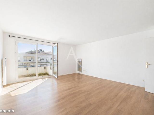 Appartement 4 pièces 77 m²