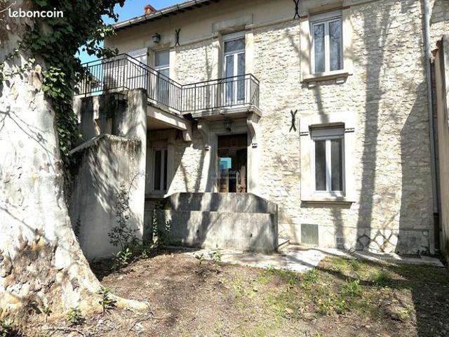 Appartement 4 pièces 77 m²
