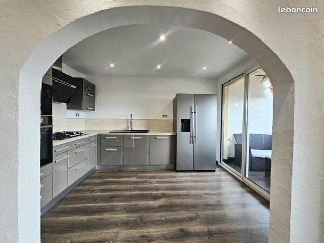 Appartement 4 pièces 77 m²