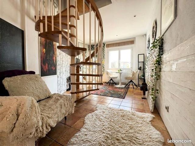 Appartement 4 pièces 77 m²