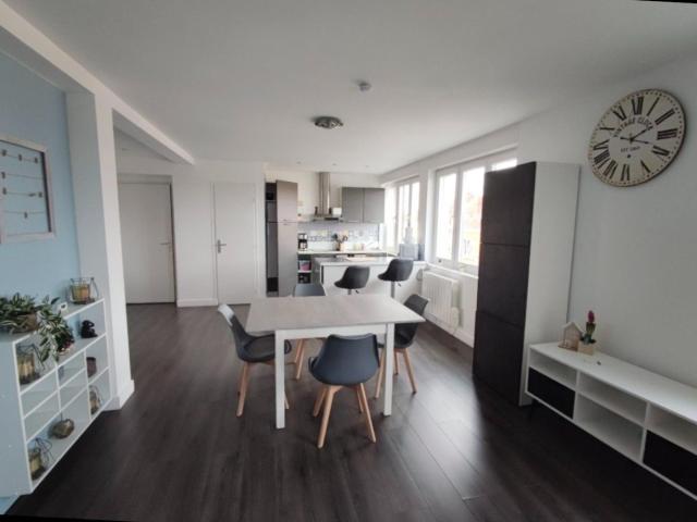 Appartement 4 pièces 77 m²