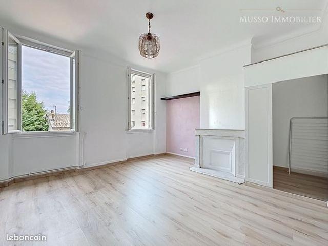 Appartement 4 pièces 77 m²