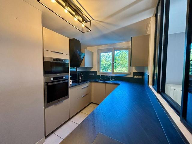 Appartement 4 pièces 77 m²