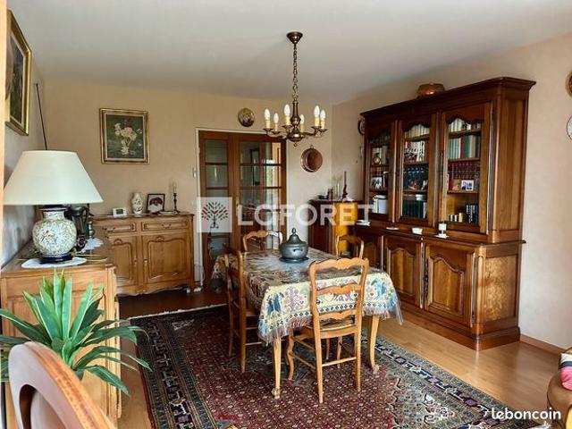 Appartement 4 pièces 77 m²
