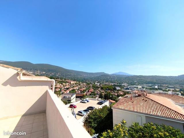 Appartement 4 pièces 77 m²