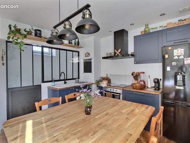 Appartement 4 pièces 77 m²