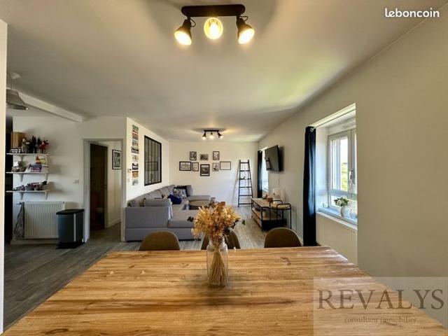 Appartement 4 pièces 77 m²