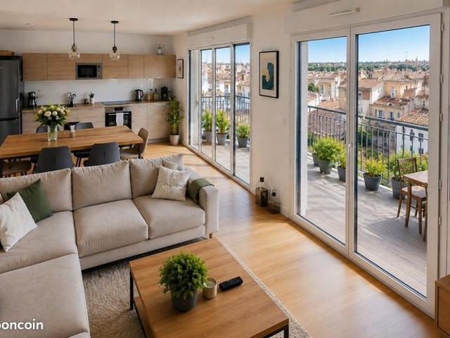 Appartement 4 pièces 77 m²